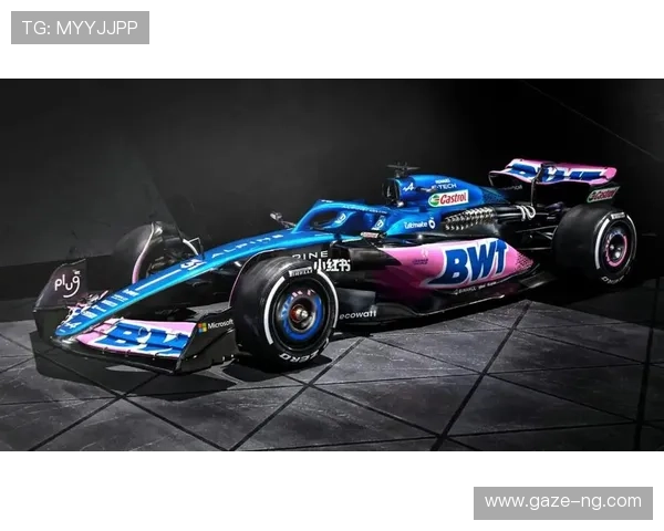 F1新赛季风云再起各车队角逐冠军格局生变车手转会引爆围场热议