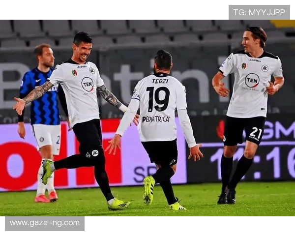 布莱克本俱乐部最新动态全面解析球员转会与赛季前景