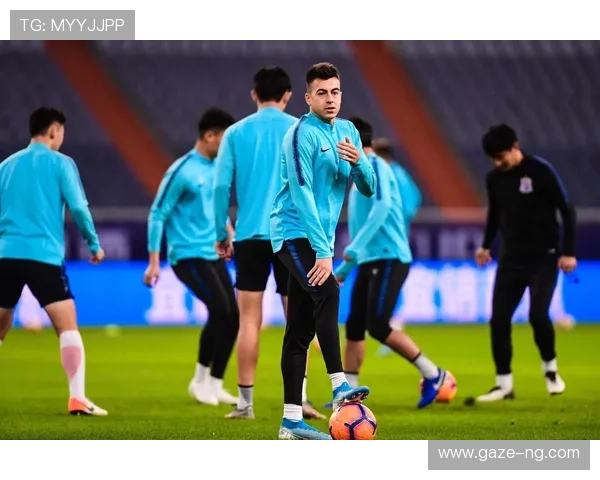 意大利站激烈对决MotoGP冠军争夺赛再掀波澜